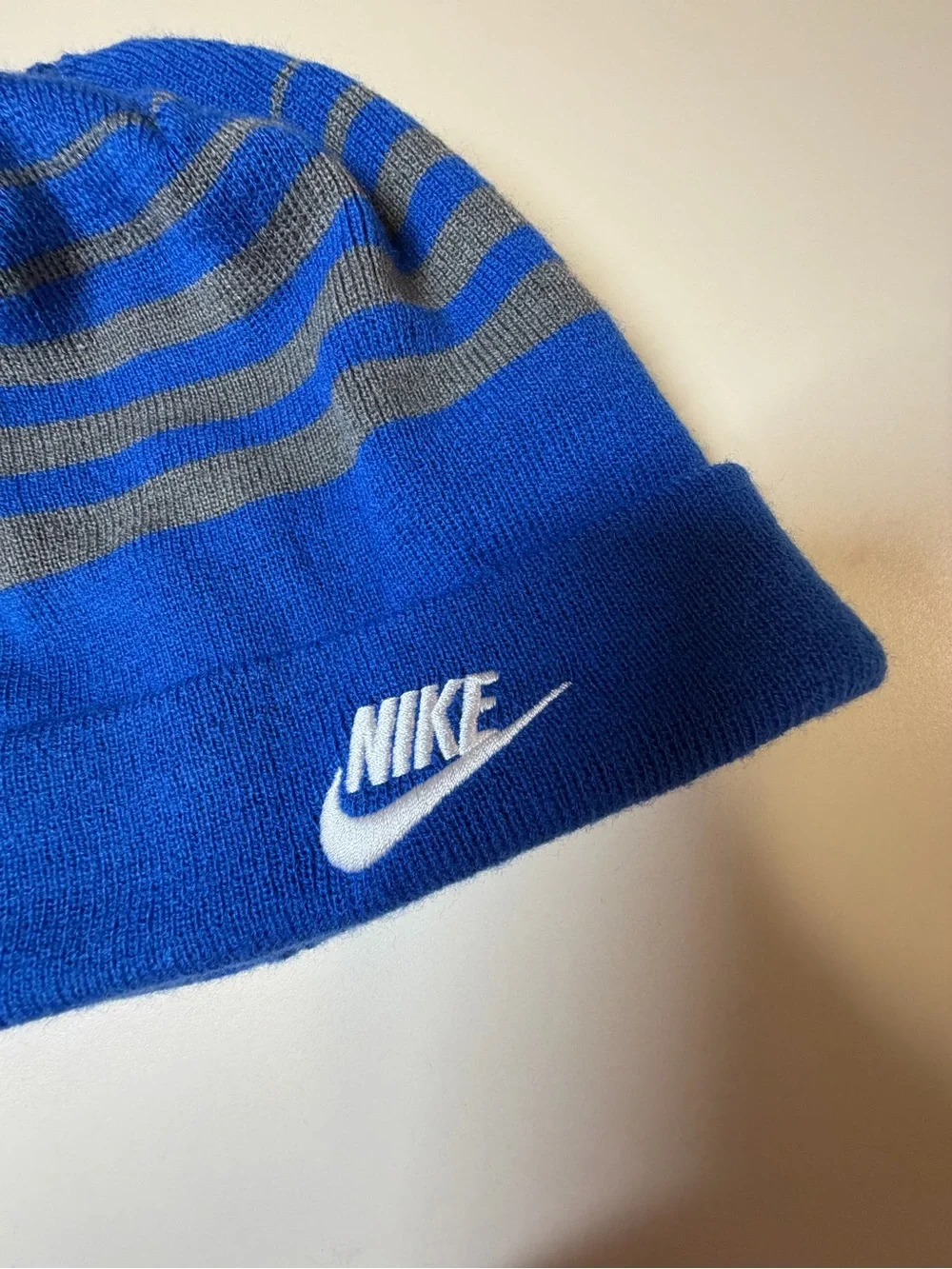 Nike cuffed knit
